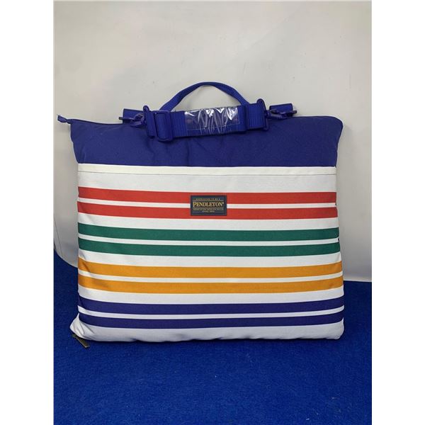 Pendleton Outdoor Packable Blanket (60in x 72in)