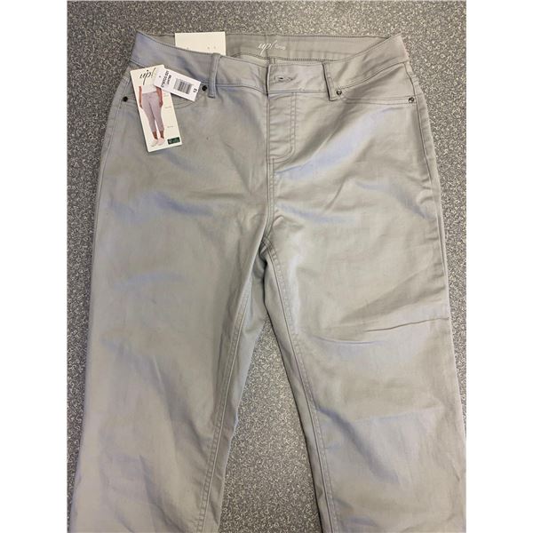 Up! Ladies Capris Size 12