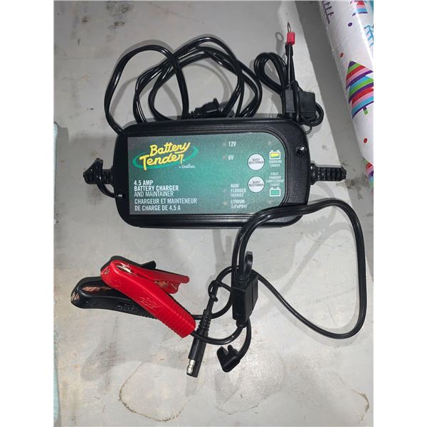 Battery Tender 4.5 AMP Battery Charger & Maintainer