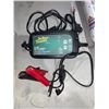 Image 1 : Battery Tender 4.5 AMP Battery Charger & Maintainer