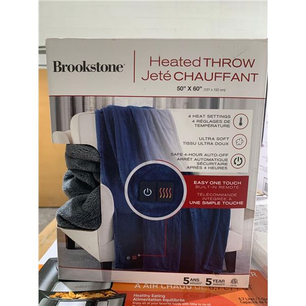 Brookstone Heated Throw 50" x +60"