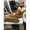 Image 2 : Ladies Size 7 -Shearling Lind Boots - Brown