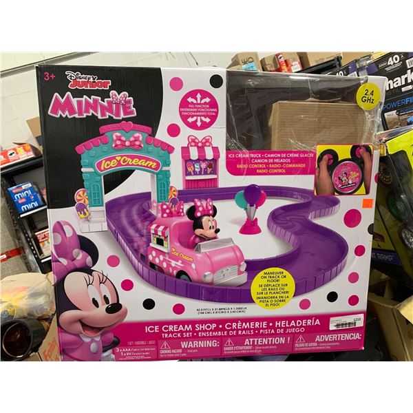 Disney 5.5 RC Minnie Ice Cream Truck/Ice Cream Shop Track Set