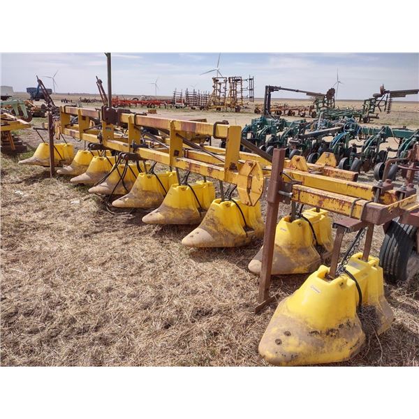 yellow 3pt 8 row with gauge wheels