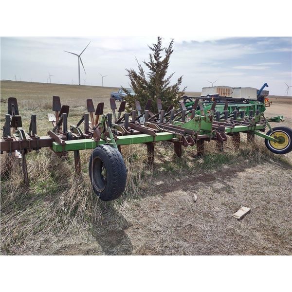 John Deer Ripper with Rolling Spade