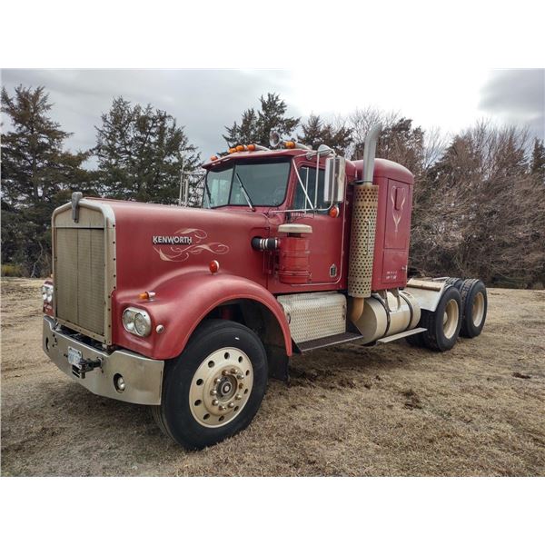 1977 Kenworth Semi Truck