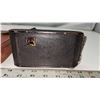 Image 4 : Vintage "Kinax" camera, with leather carrying case