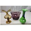 Image 1 : 3 assorted decorative Glass pieces - Twin spout vase, lime green vase & glass purple purse