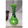 Image 3 : 3 assorted decorative Glass pieces - Twin spout vase, lime green vase & glass purple purse