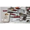 Image 2 : Box of various kitchen utensils