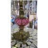 Image 5 : vintage lamp, with beautiful shade and chimney