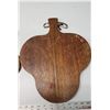 Image 6 : Large carved wooden serving tray and wooden decorative wall platter
