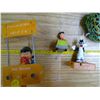 Image 2 : Vintage Sylvester/peanuts and misc.