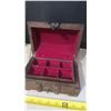 Image 2 : Small Chest jewelry box