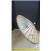 Image 1 : vintage paper umbrella