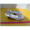 Image 3 : 3 pr women's shoes ( 8M, 21, ??)