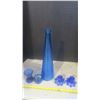 Image 1 : blue glass lot - vase, candle holders and sundae bowl