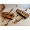 Image 4 : 2 antique wooden clamps - usable