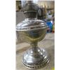 Image 3 : vintage beacon oil lamp