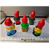 Image 2 : Lot of 5 Garden Gnomes to help you with your flowers