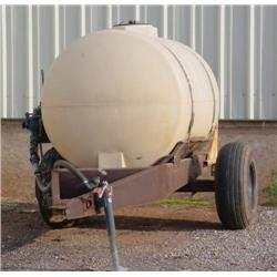 400 gal Spray Rig w/nozzle