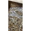 Image 2 : BOX OF BRASS COLORED CLIPS