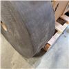 Image 2 : 6-3/4 INCH WIDE ROLL OF SHOP RAG