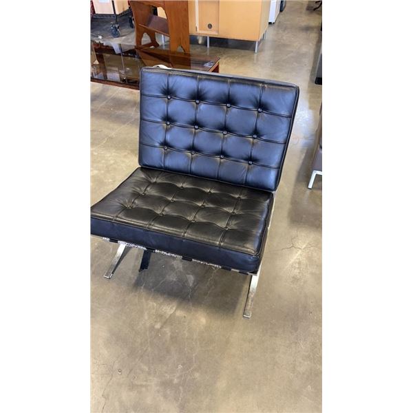 BLACK BUTTONBACK CHROME CHAIR