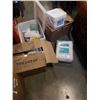 Image 1 : 3 BOXES OF KITCHEN ITEMS