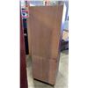 Image 2 : MAHOGANY FINISH WOOD CABINET