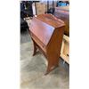 Image 2 : DROPFRONT DESK