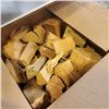 Image 3 : 3 BOXES OF PECAN WOOD SMOKER CHUNKS