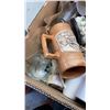 Image 8 : 2 BOXES OF COLLECTIBLE AND STONEWARE, STABUCKS MUG AND MORE