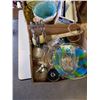 Image 2 : 2 BOXES OF KITCHEN ITEMS, SERVING PIECES, DECOR