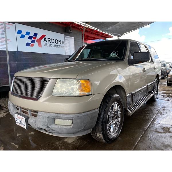 2004 FORD EXPEDITION