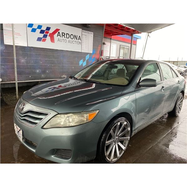 2010 TOYOTA CAMRY
