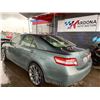 Image 2 : 2010 TOYOTA CAMRY