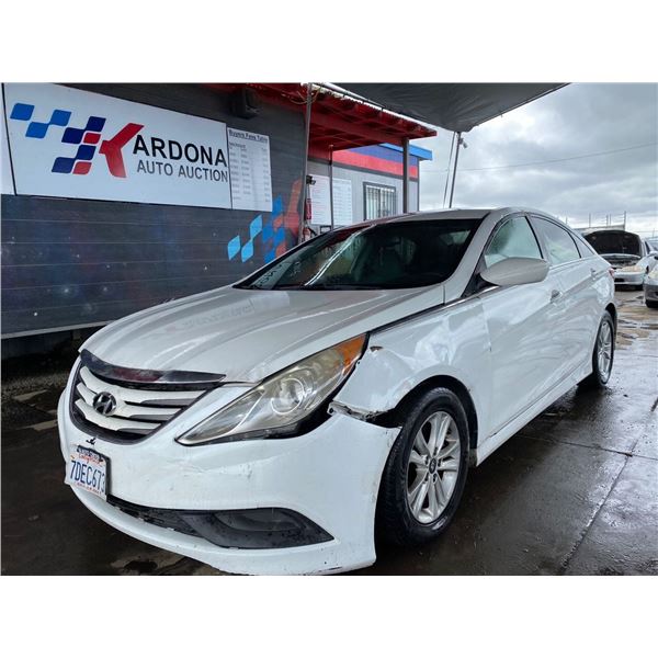 2014 HYUNDAI SONATA