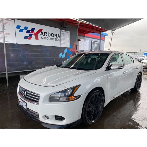 2012 NISSAN MAXIMA