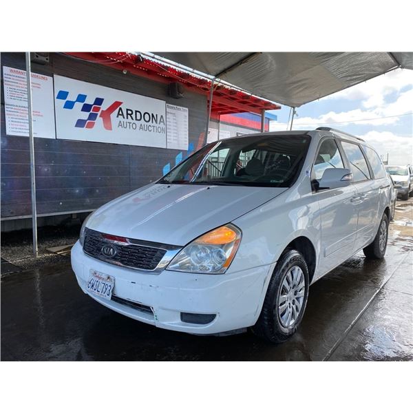 2012 KIA SEDONA