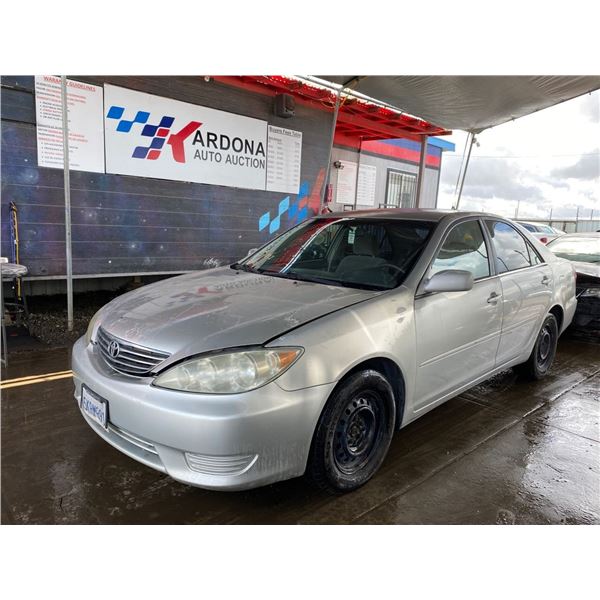 2005 TOYOTA CAMRY