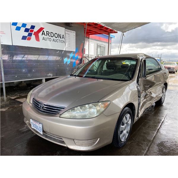 2005 TOYOTA CAMRY