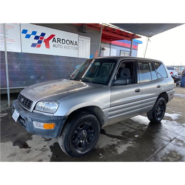 2000 TOYOTA RAV4