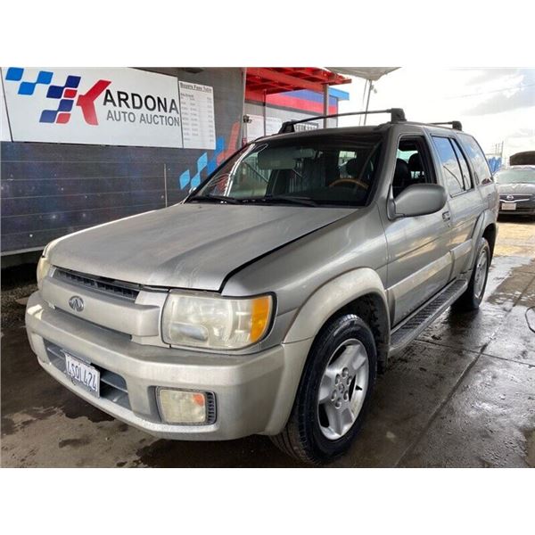 2001 INFINITI QX4