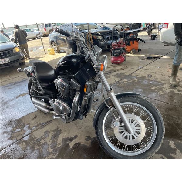 2007 SUZUKI BOULEVARD S83