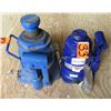 Image 1 : SAND ISLAND Qty 2 Grainger Bottle Jacks: 3ZC57 20 Ton 