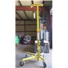 Image 1 : SAND ISLAND Sumner R150 Roust-A-Bout Lift