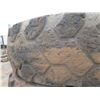 Image 2 : KAPOLEI Qty 4 Firestone 370/75-28 Tires on Rims