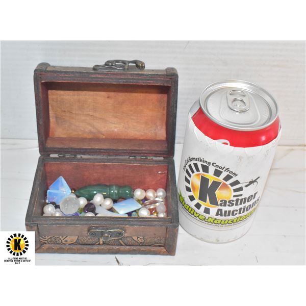 ESTATE WOOD TREASURE BOX FULL OF MOON STONE,