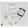 Image 1 : ESTATE VINTAGE PEARLY EARRINGS, TRI RING SET & 2